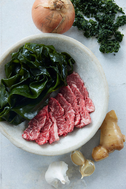 Traditional Korean Seaweed Soup (8-Serving Pouch)